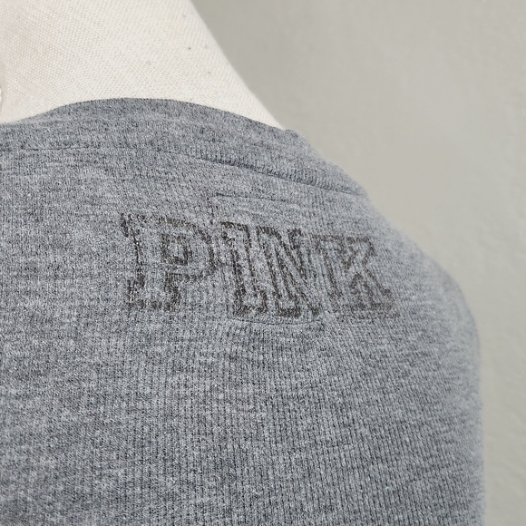 PINK X-Small Gray Collegiate OU Sooners Thermal Stretch Long Sleeve Shirt - Picture 5 of 9